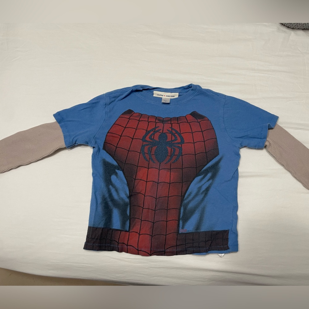 5/$15 Closet Sale! GAP Junk Food Boys Spiderman Long-Sleeved shirt